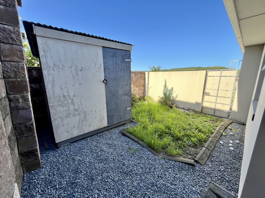 To Let 2 Bedroom Property for Rent in Nahoon Valley Park Eastern Cape